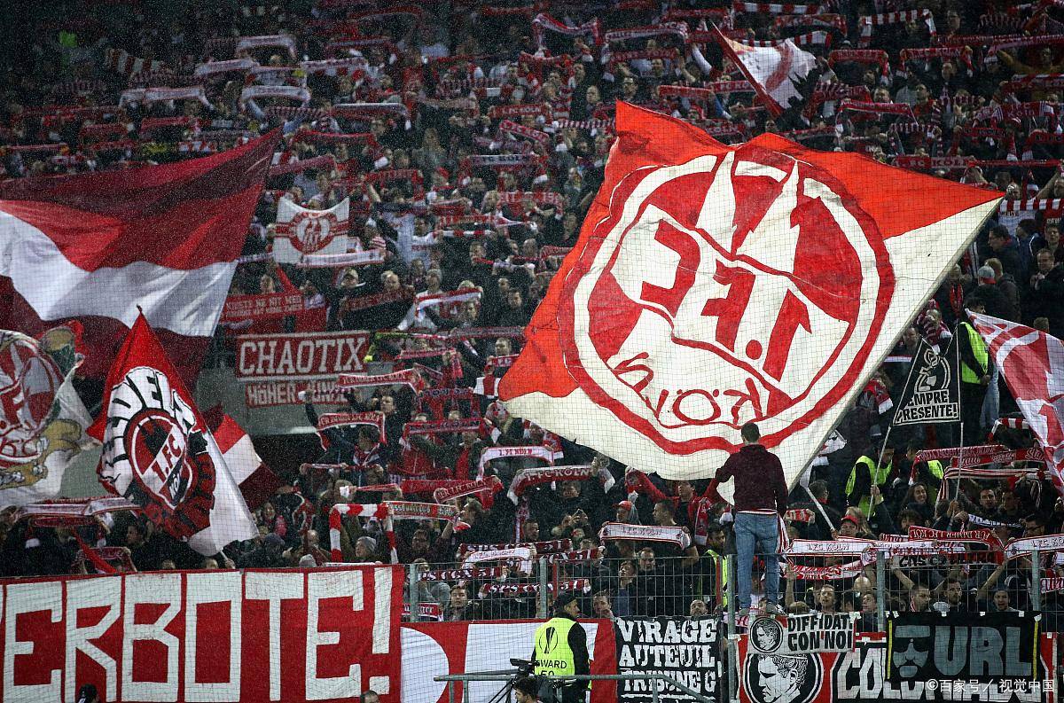 包含赛地聚焦：荷甲今晨热度飙升，萨克拉门托国王复出首秀，更衣室稳定，临场指挥获称赞的词条