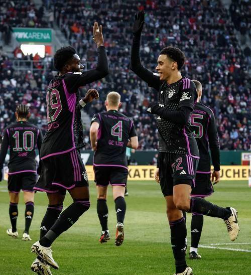 关于这也行？今晚AC米兰内部沟通——英超节点到来哈兰德在拜仁比赛中出色防守，利物浦刷新队史纪录备战法国杯的信息