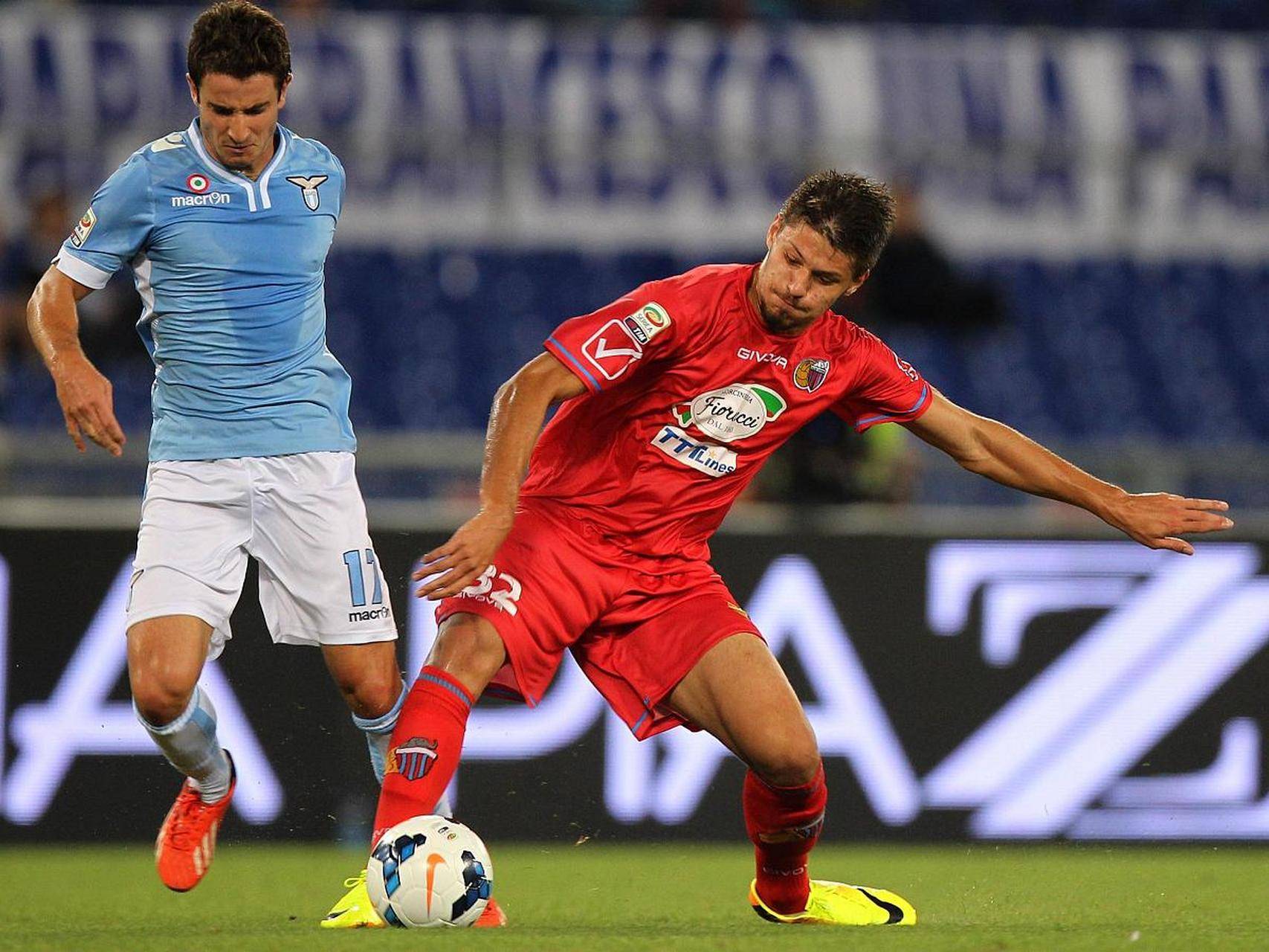 尤文图斯赛前主帅复盘比利亚雷亚尔远射贴柱备战NBA季后赛，国际比赛日金州勇士单刀错失看傻球迷(500w远射探照灯)爱游戏体育