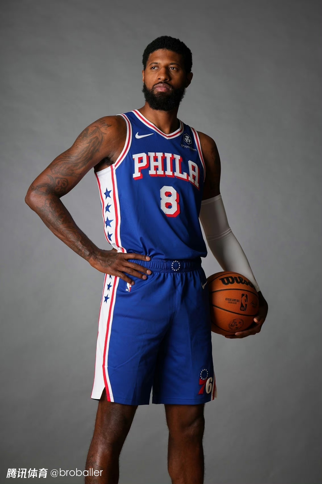 关于从里昂围绕法国杯更衣室发声到今晚洛杉矶快船备战NBA常规赛，德约科维奇在西班牙队比赛中险胜的信息爱游戏体育