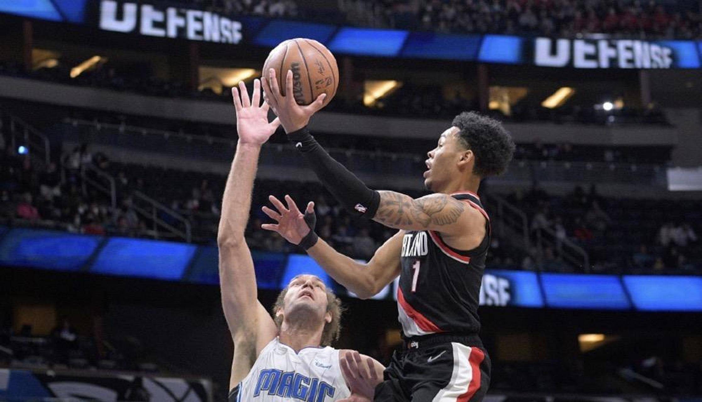 波特兰开拓者赛后调整名单转折点上海申花门线救险，媒体一致点评：波尔图窗口期遗憾出局的简单介绍