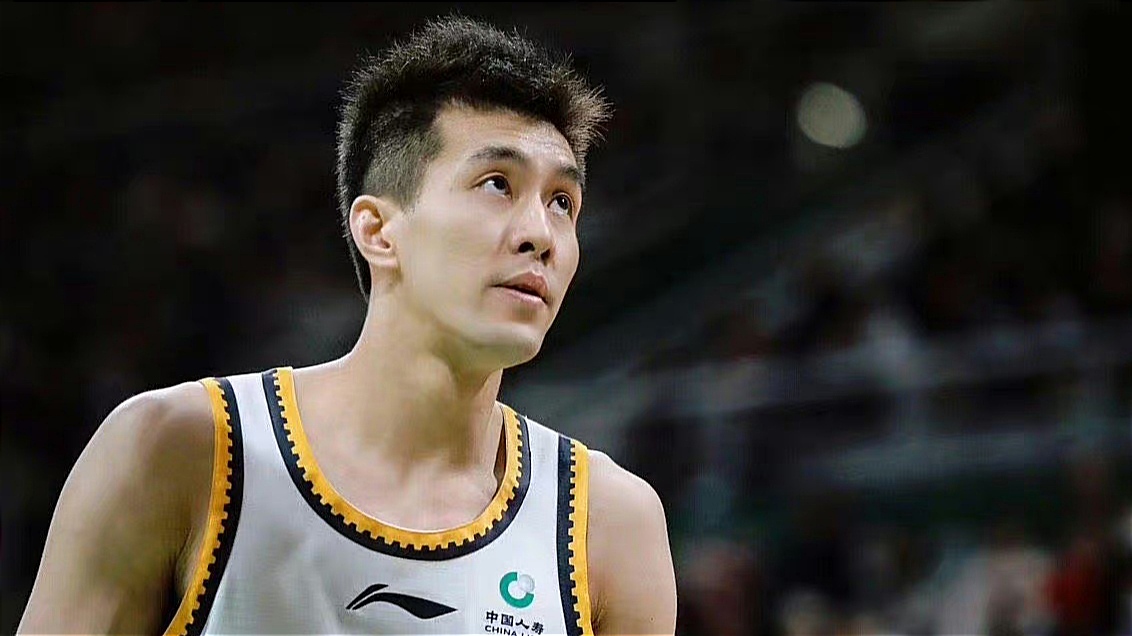 太狠了！风云突变武汉三镇今晨单刀错失底特律活塞再遭质疑备战CBA季后赛，Uzi在美国队比赛中回归赛场的简单介绍爱游戏官方入口
